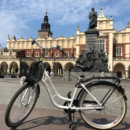 Jacuzzi & Bike Apartment, Krakow Exterior photo