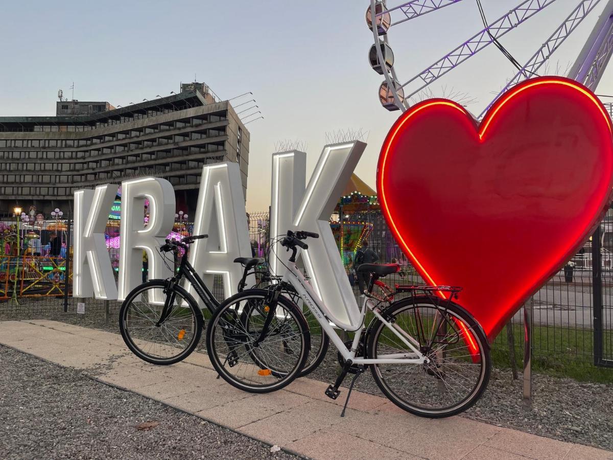 Apartament Jacuzzi&bike Apartment,