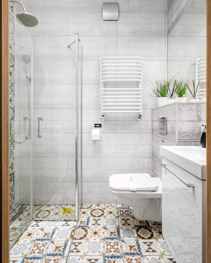 Jacuzzi & Bike Apartment, Apartment *