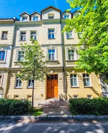 Апартаменти Jacuzzi & Bike Apartment,